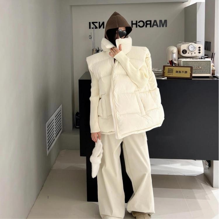 羽绒马甲背心女白色秋冬高级感外穿2025新款坎肩马夹轻薄宽松外套