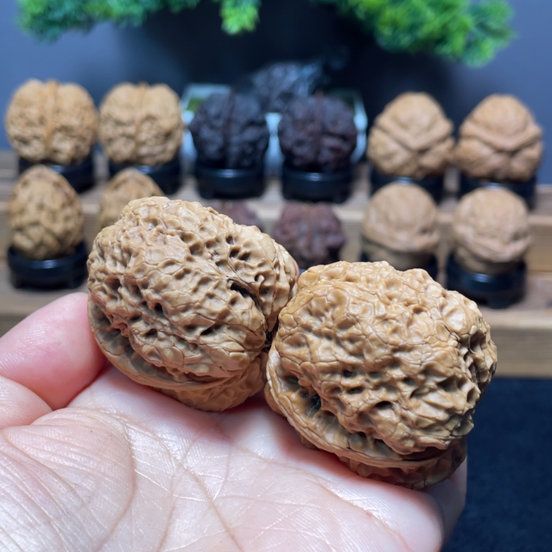 乐***天吊坠文玩核桃云南铁核桃16