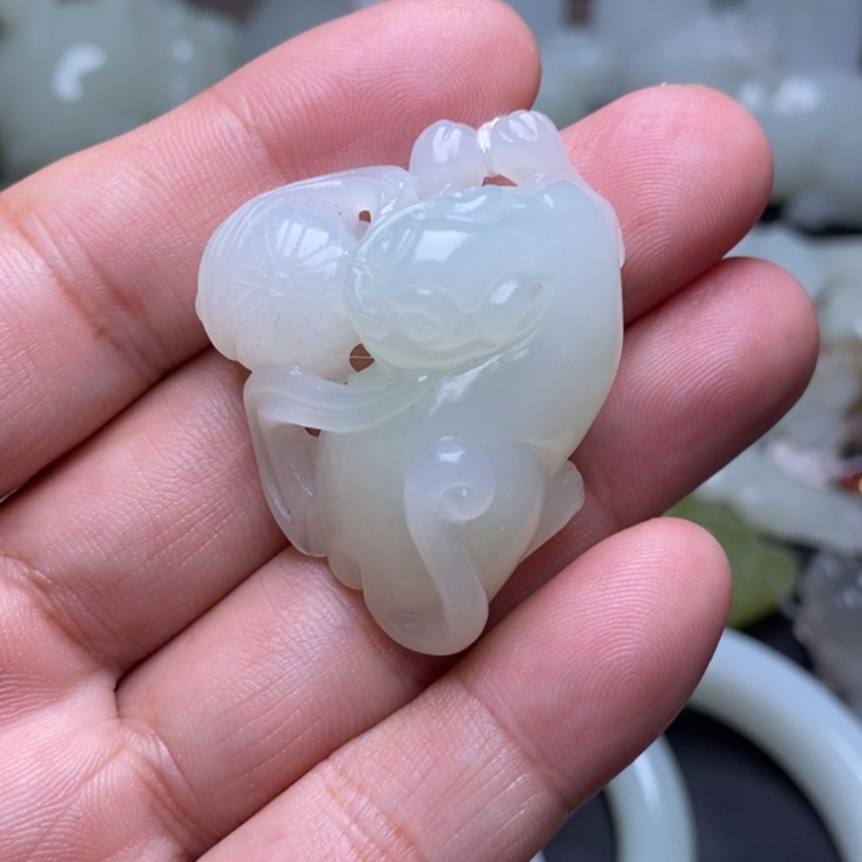 【闪购商品】颈饰未镶嵌和田玉