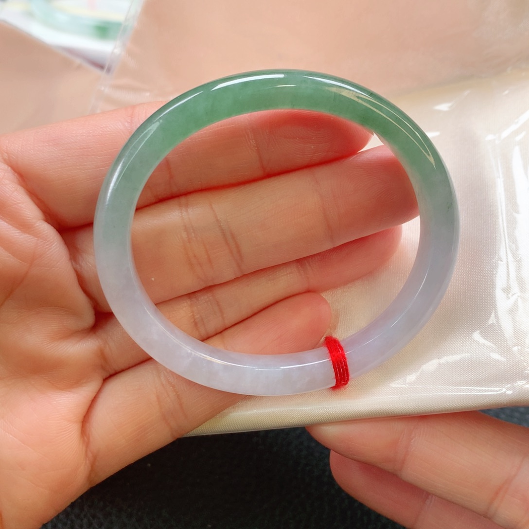 翡翠手镯未镶嵌53.8贵妃