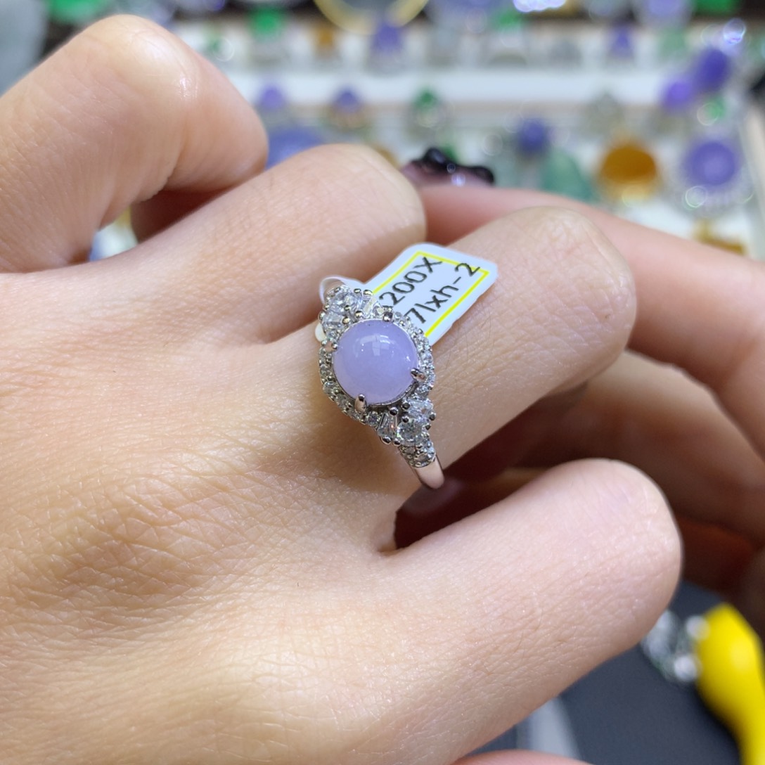 翡翠颈饰银S925镶嵌翡翠