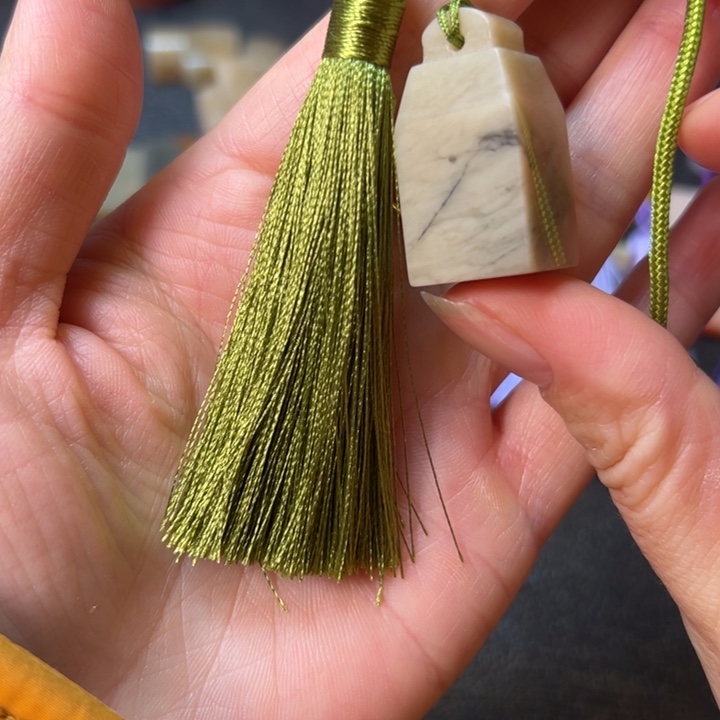 伊犁石印石穿戴印一枚1.5*1.5