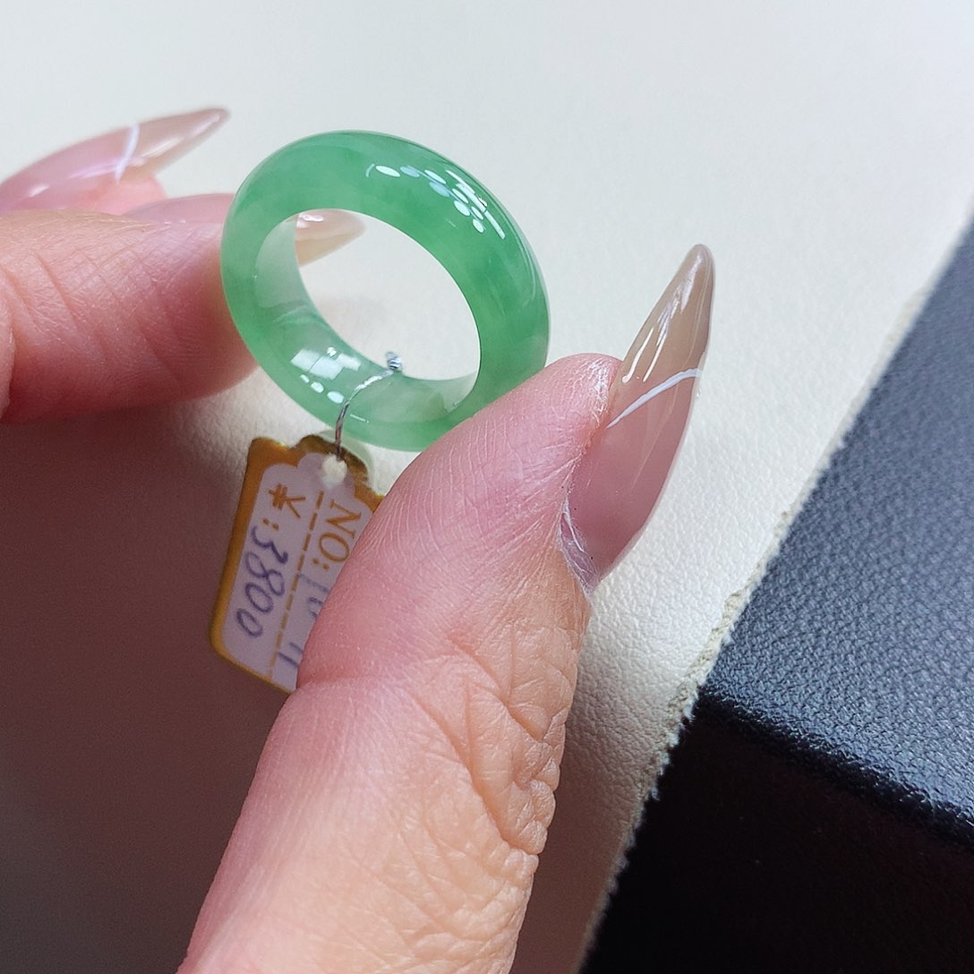 翡翠戒指未镶嵌11号