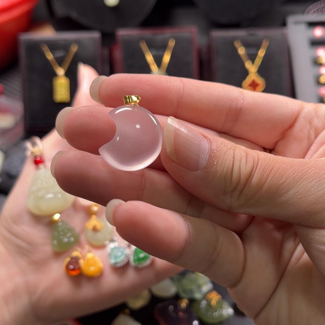 水晶颈饰银S925镶嵌吊坠