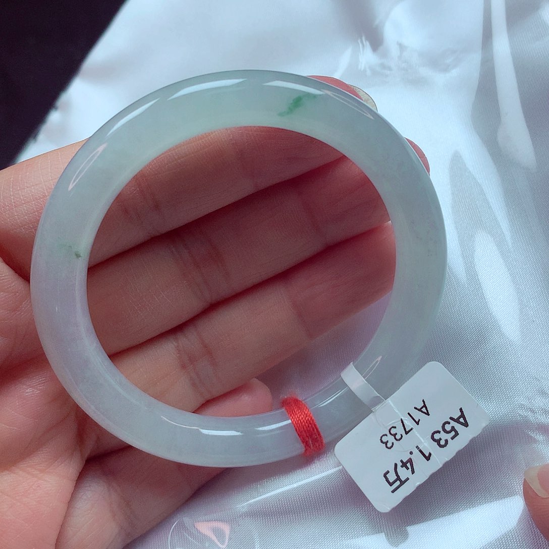 翡翠手镯未镶嵌手镯53