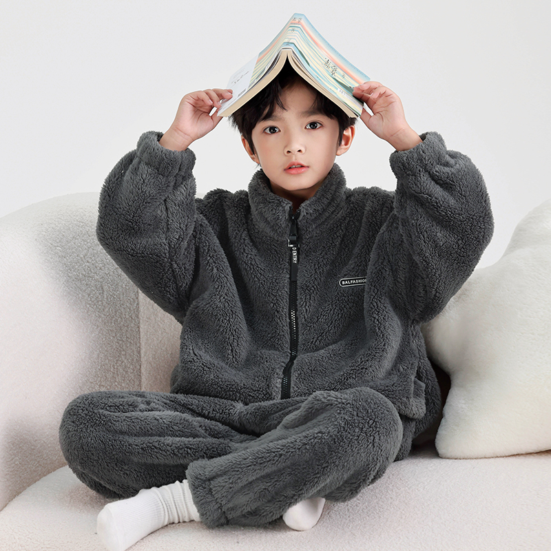 男童睡衣套装秋冬2025新款儿童家居服珊瑚绒男孩大童法兰绒保暖潮