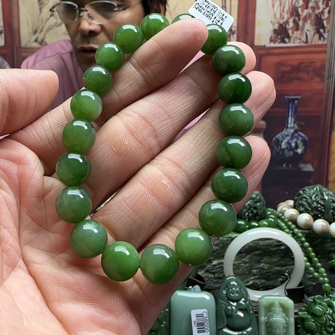 和田玉未镶嵌珠宝奇石手串