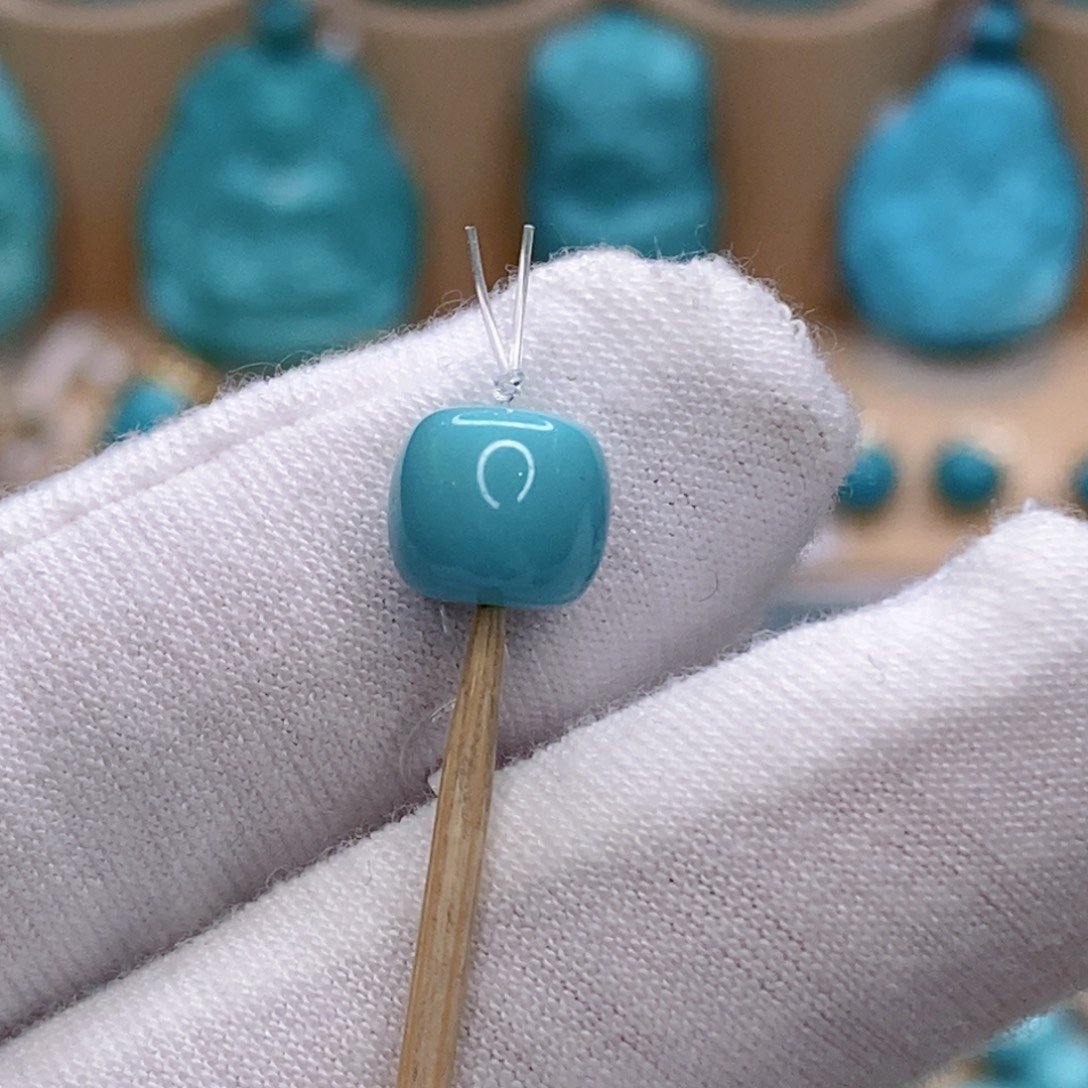 绿松石未镶嵌珠宝奇石7.8mm