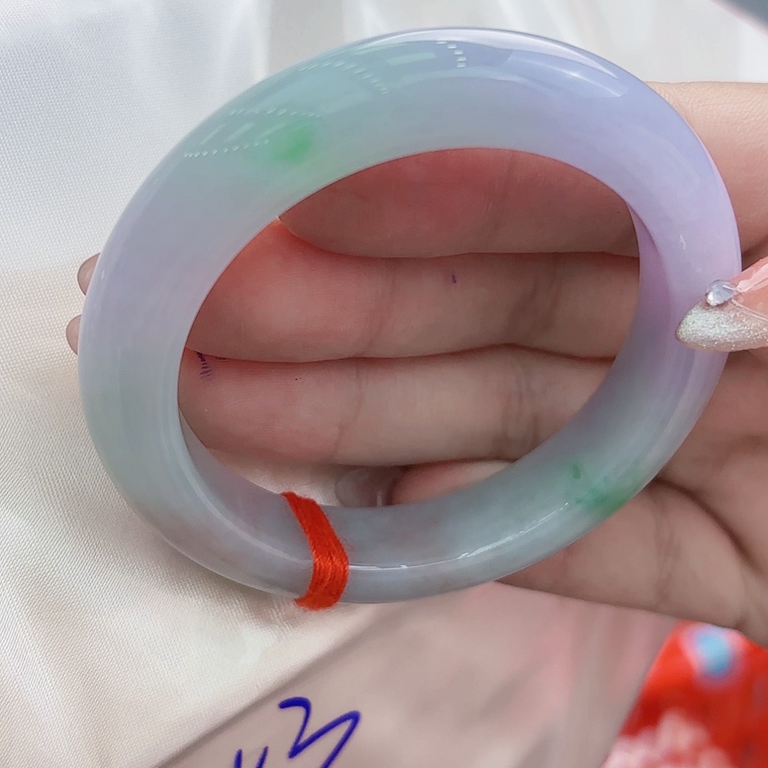 翡翠手镯未镶嵌天然缅甸翡翠手镯