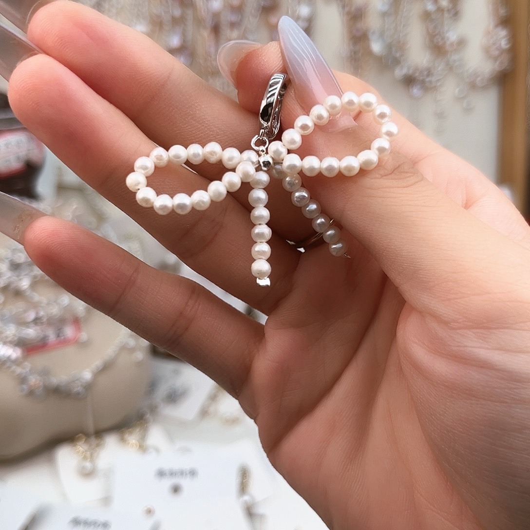 未镶嵌淡水珍珠耳饰