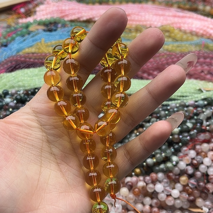 玛瑙/玉髓未镶嵌珠宝半成品一条10mm左右黄水晶