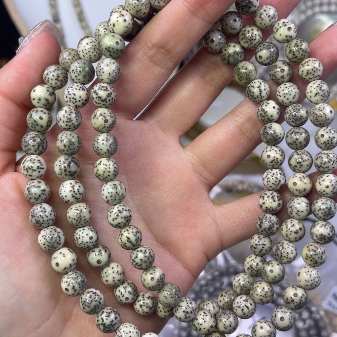 星月菩提吊坠8圆石玉料