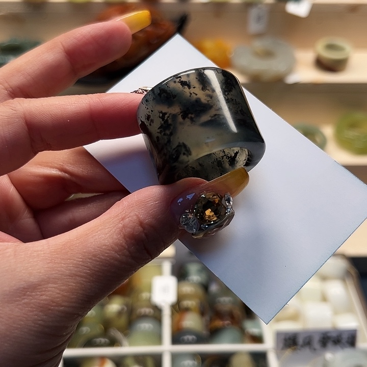 蛇纹石玉戒指未镶嵌内径22