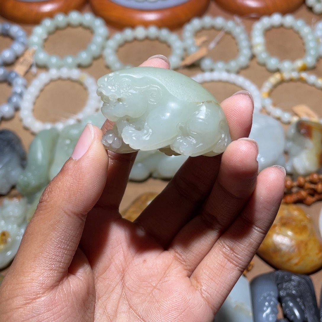 和田玉貔貅挂件未镶嵌