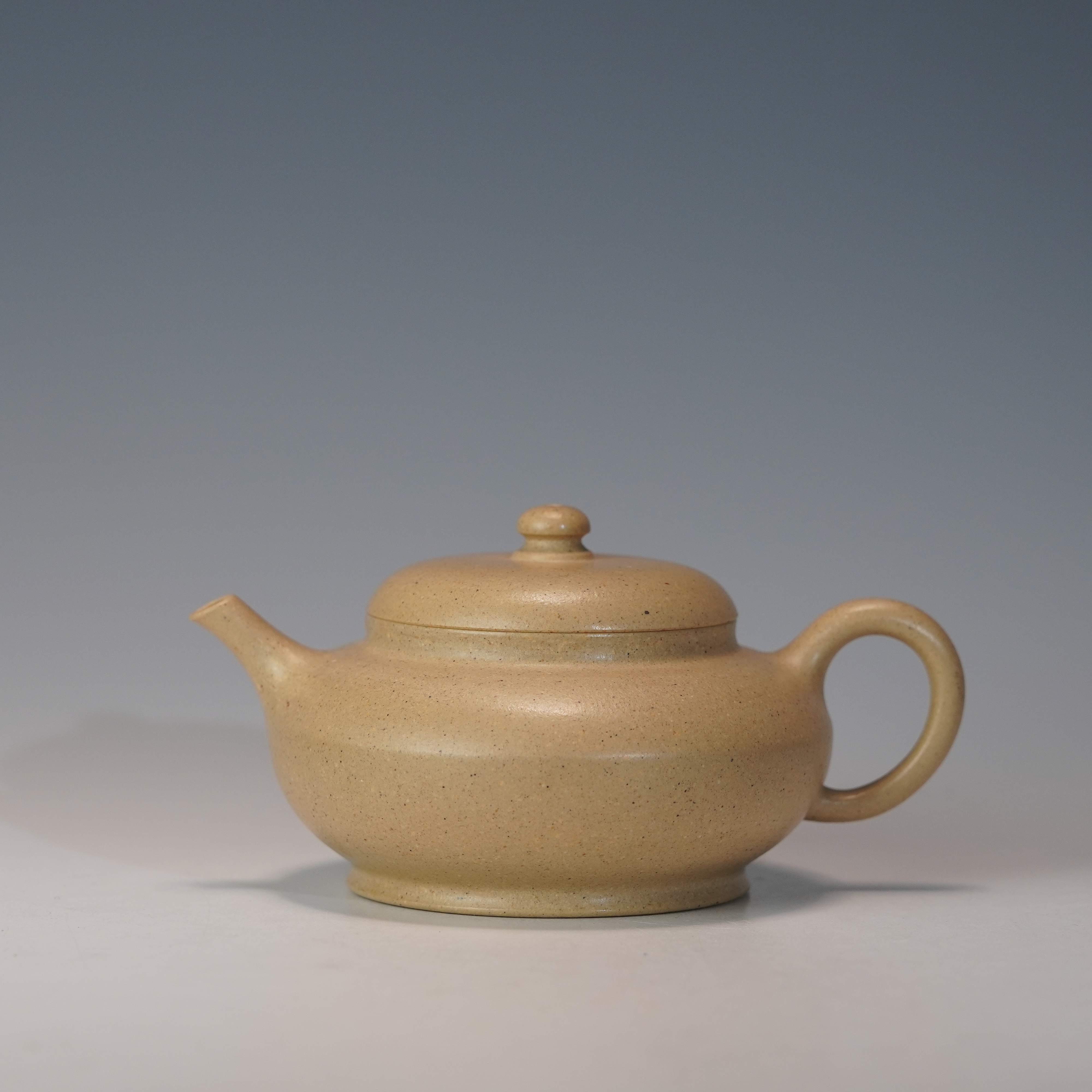 lot.22894 丁雪琴 本绿合律壶 160cc