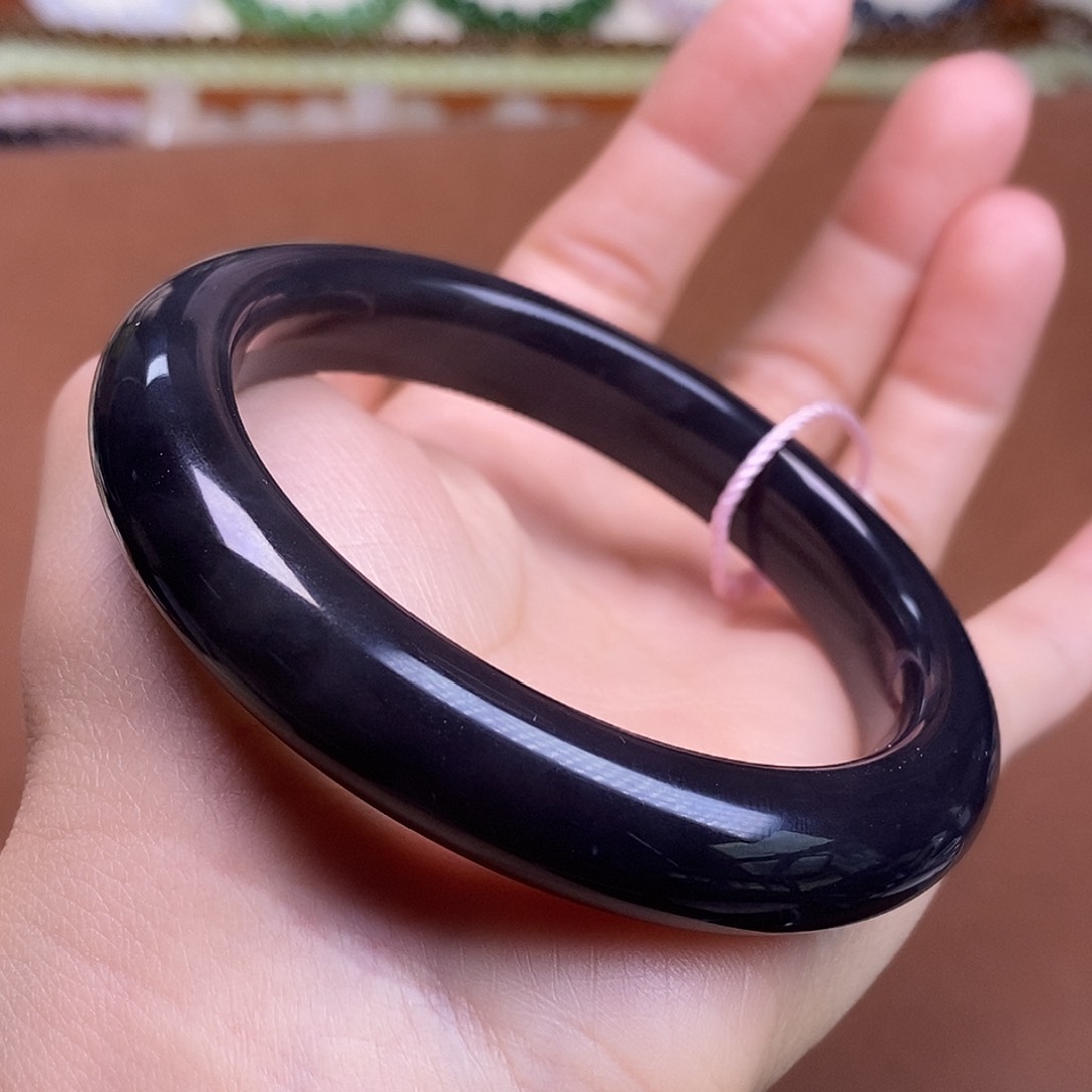 颈饰未镶嵌和田玉57浓烟紫帝王紫手镯