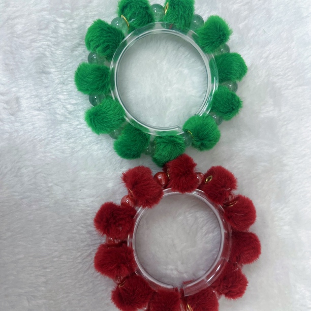 YT66天然水晶毛毛球手串时尚百搭多样应发一件