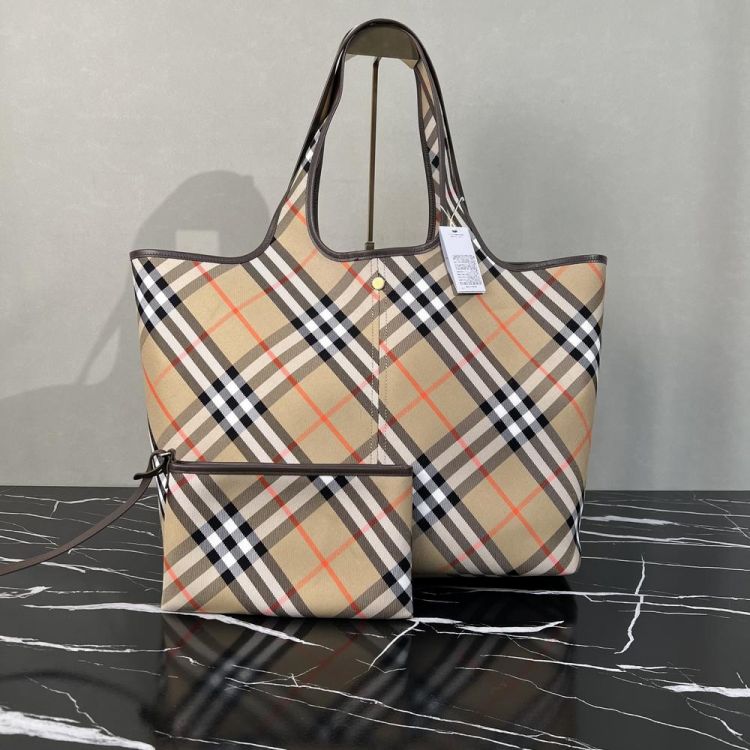 99新/博柏利/C8351748483/[MQR1228B0028]