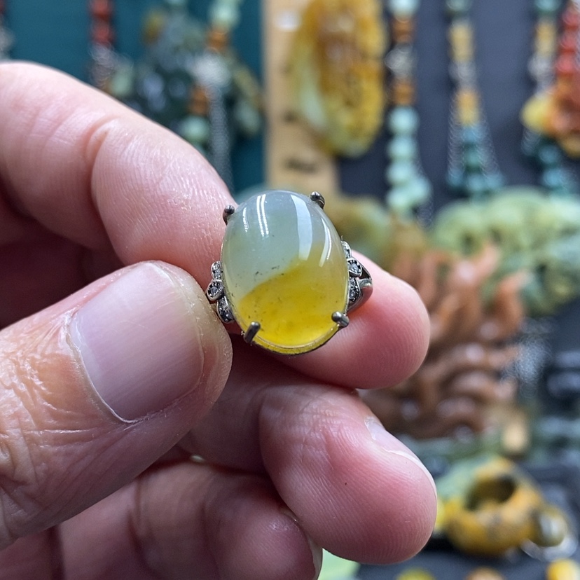 【闪购商品】银S925镶嵌岫玉戒指