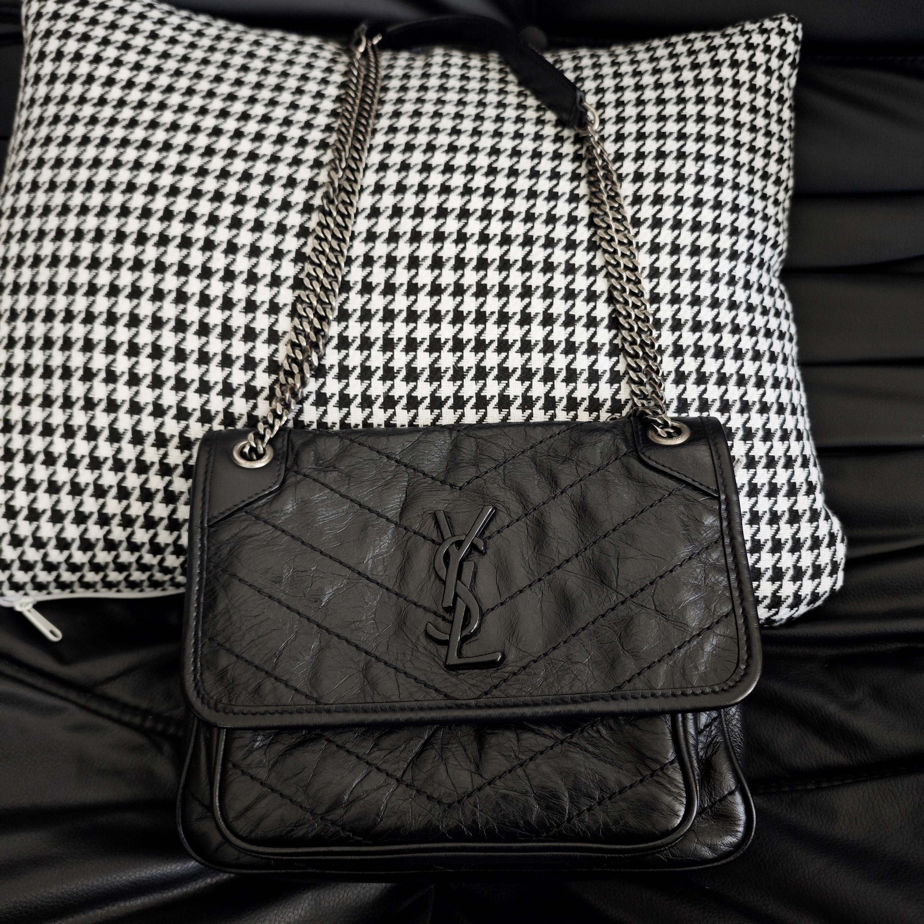 95新 YSL/圣罗兰 奢品阁/圣罗兰niki黑色小号D扣