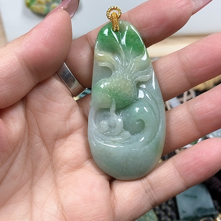 翡翠颈饰未镶嵌安*翡翠