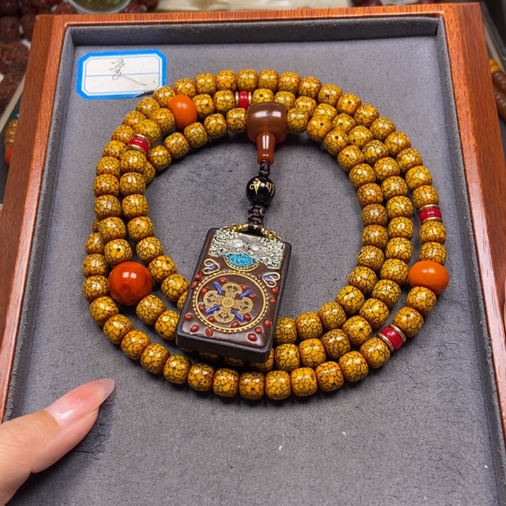 星月菩提吊坠菩提