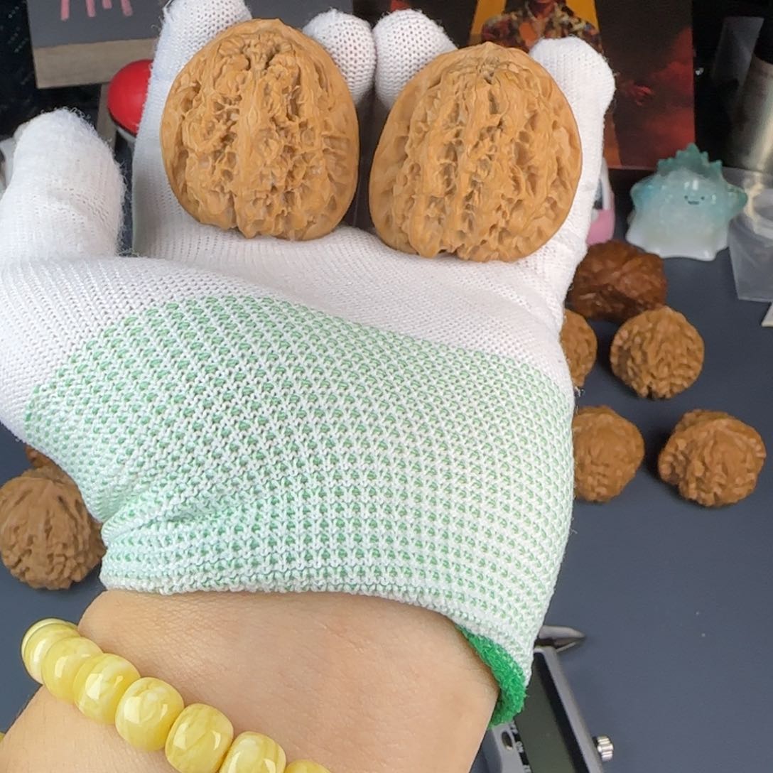 文玩核桃把件42.5全品将军膀