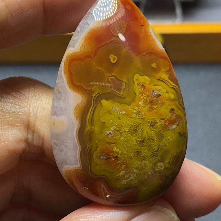 未镶嵌颈饰玛瑙/玉髓