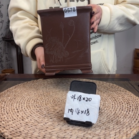 紫砂花盆紫玉金砂加深一颗印刻绘0578