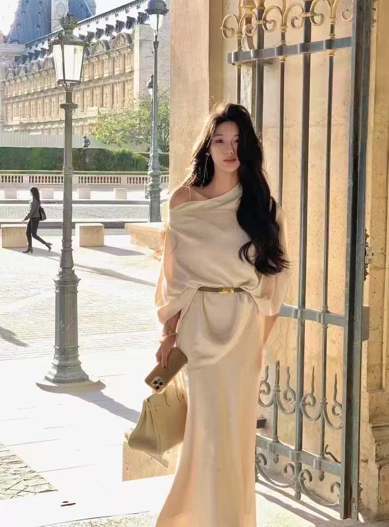 直播间在卖衣服一件