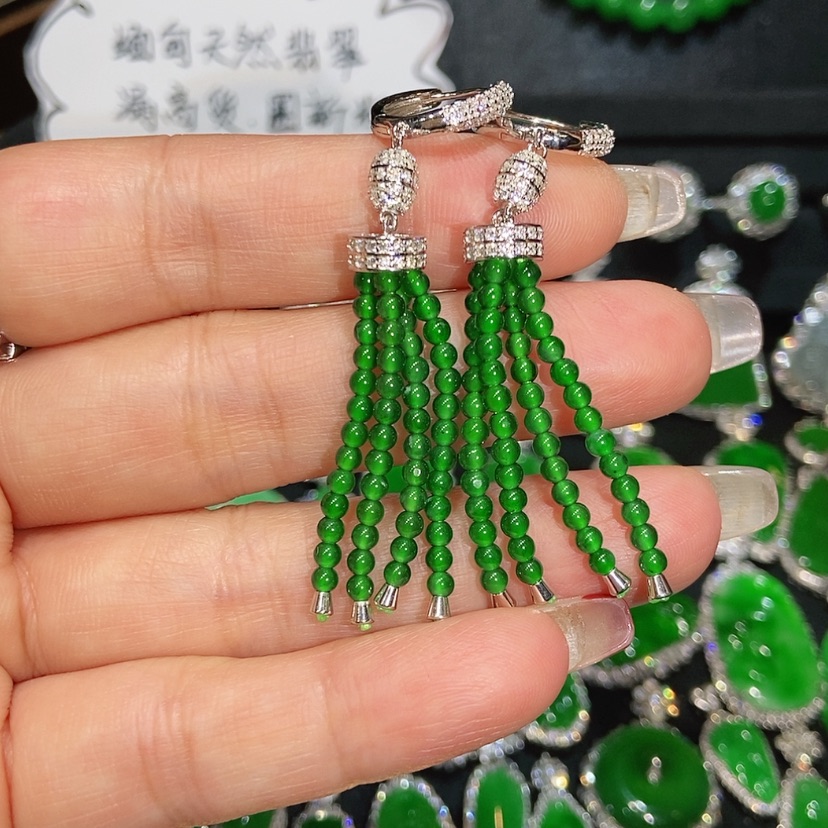 【闪购商品】翡翠耳饰未镶嵌天然翡翠