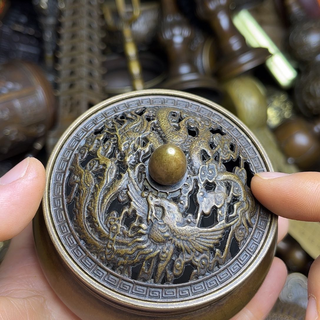 精美铜器，做工精致