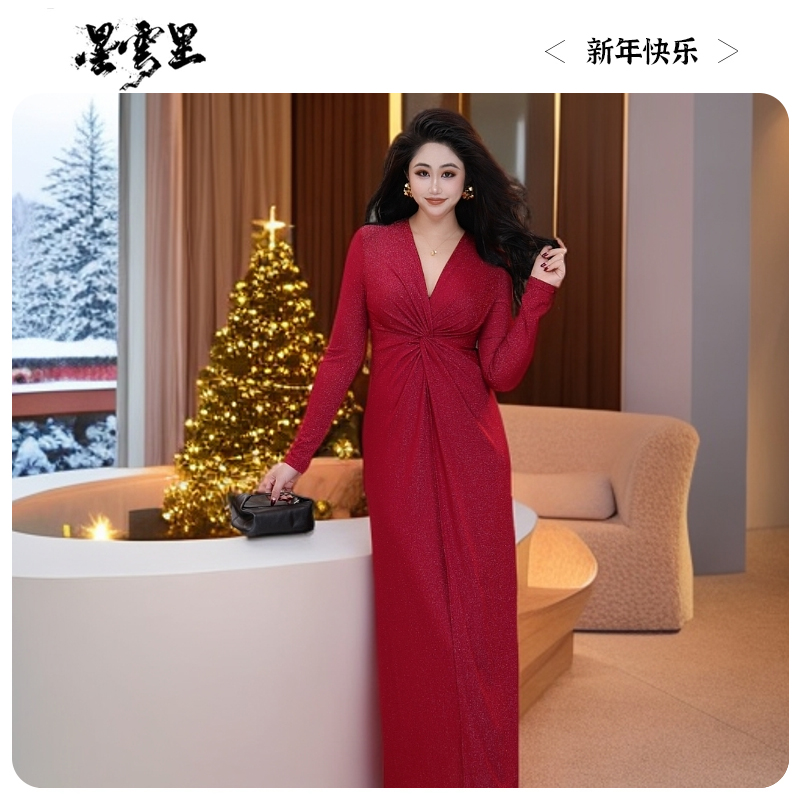 星云里微胖服饰｜新年快乐｜法式针织纽结气质显瘦微胖红色连衣裙