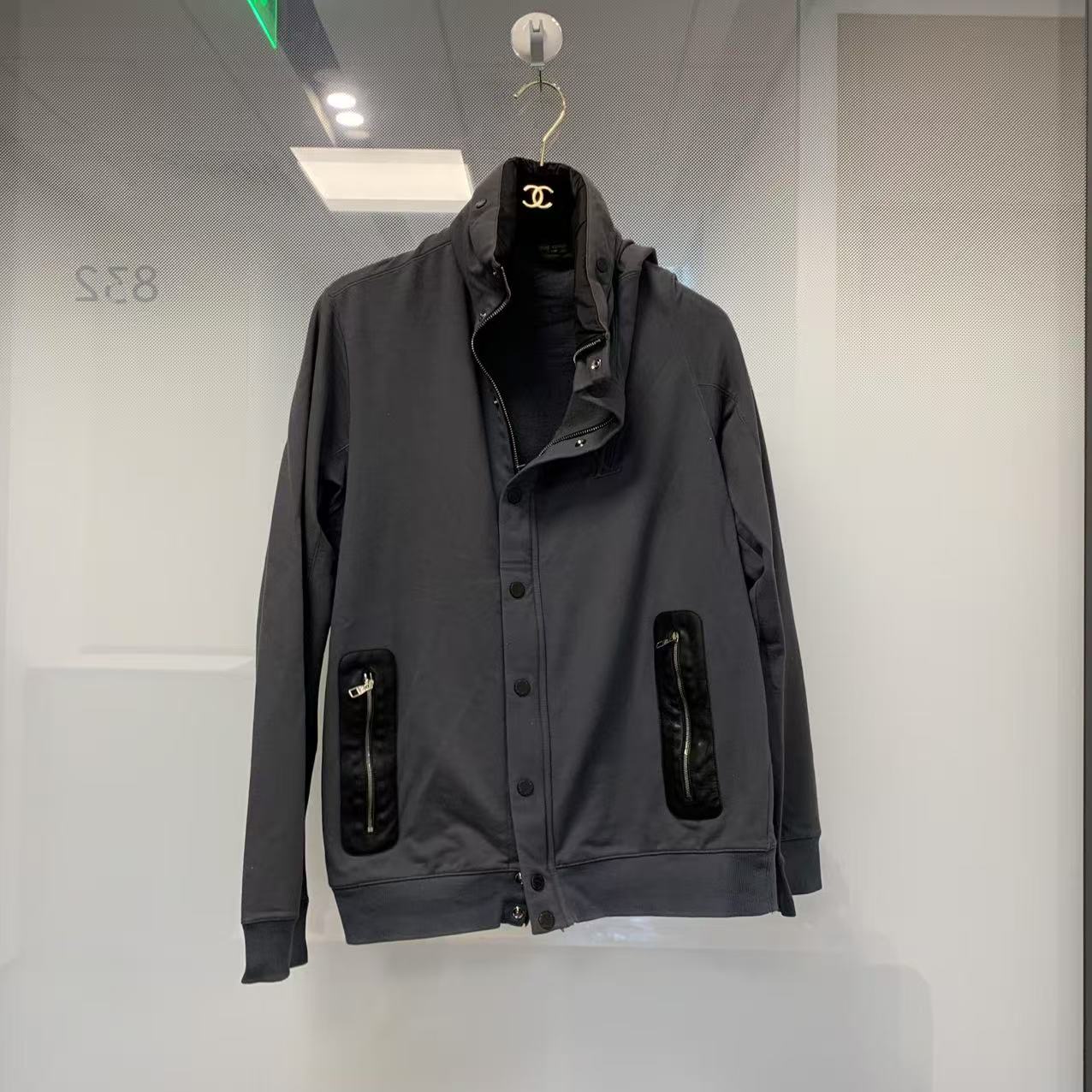 95新 LouisVuitton/路易威登 上衣外套M码/250730CFXFM01