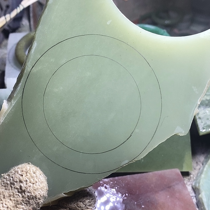 冰***淋和田玉未镶嵌手镯加工定制