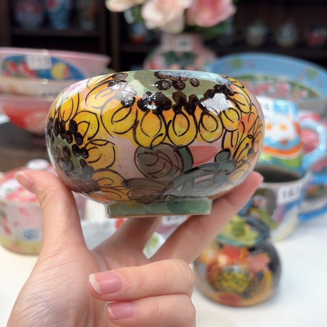 瓷片兔兔好可爱呀