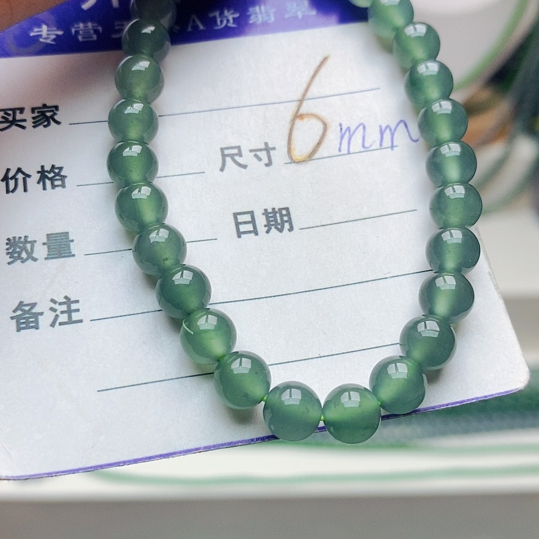未镶嵌手串翡翠翡翠