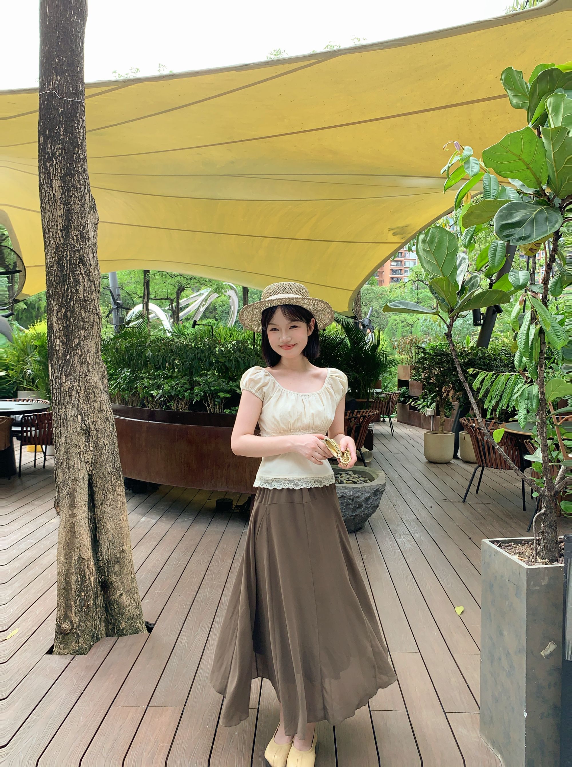 板栗西西【夏野香穗】夏季小个子温柔气质蕾丝拼接上衣垂感半裙套装