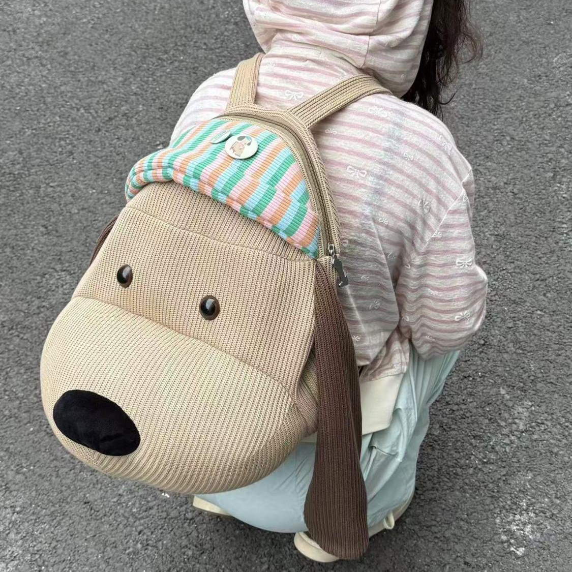 2025新款可爱小狗出行书包大容量双肩背包女卡通包生日礼物