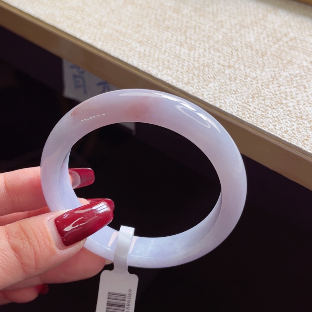 翡翠手镯未镶嵌手镯