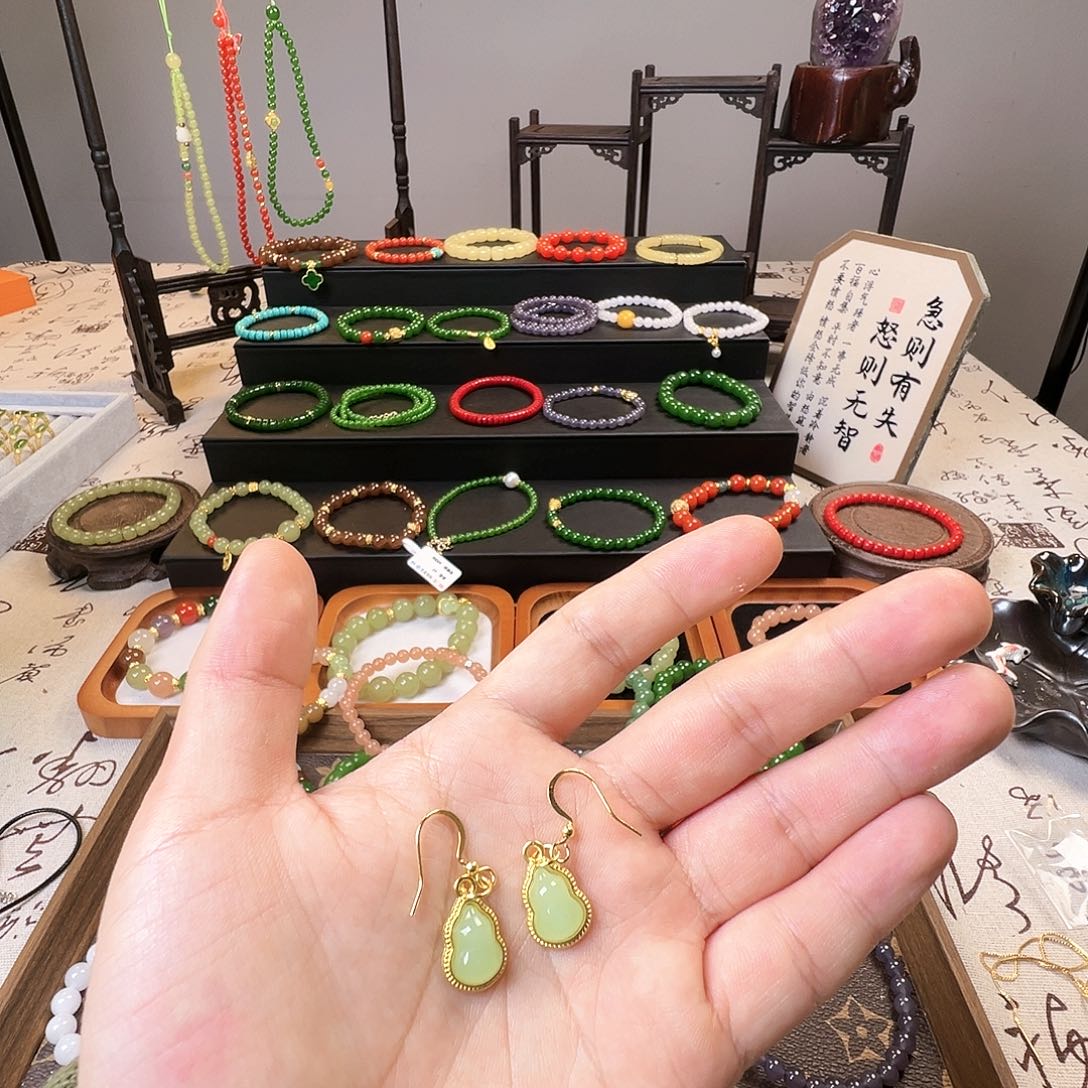 和田玉未镶嵌耳饰晴水葫芦耳饰
