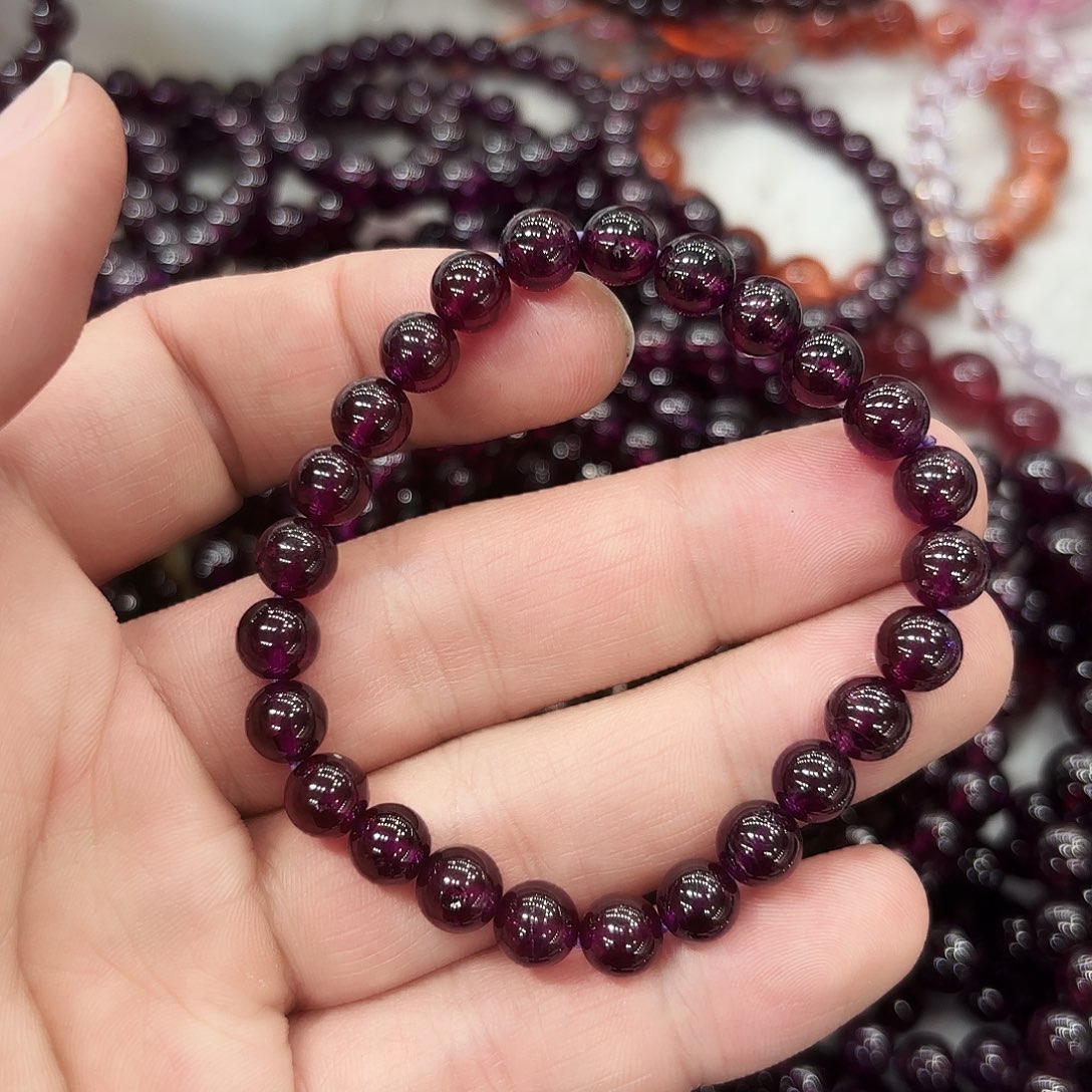 石榴石（紫牙乌）手链未镶嵌