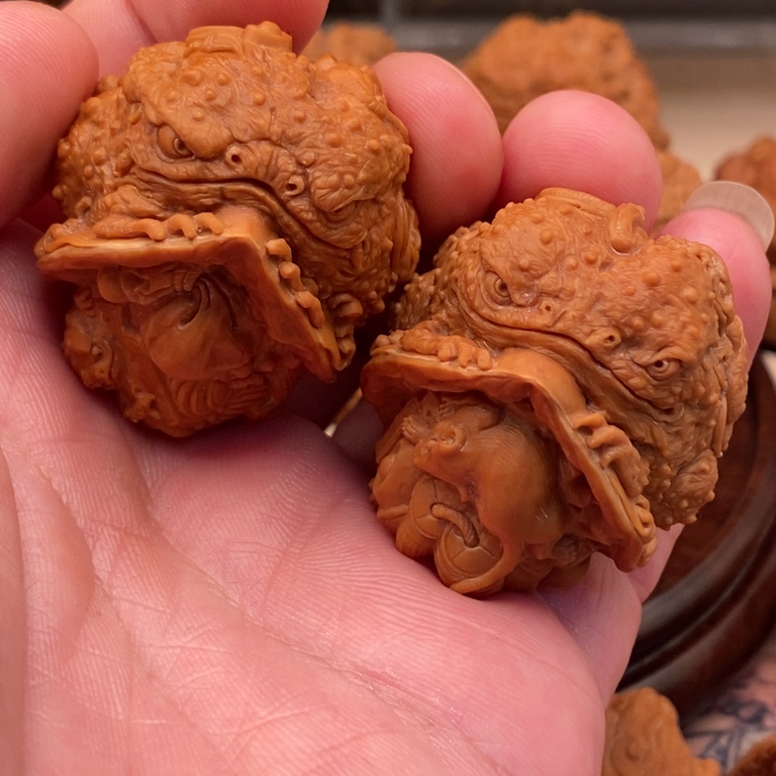 甜***圈核桃手串/手链佛肚金蟾