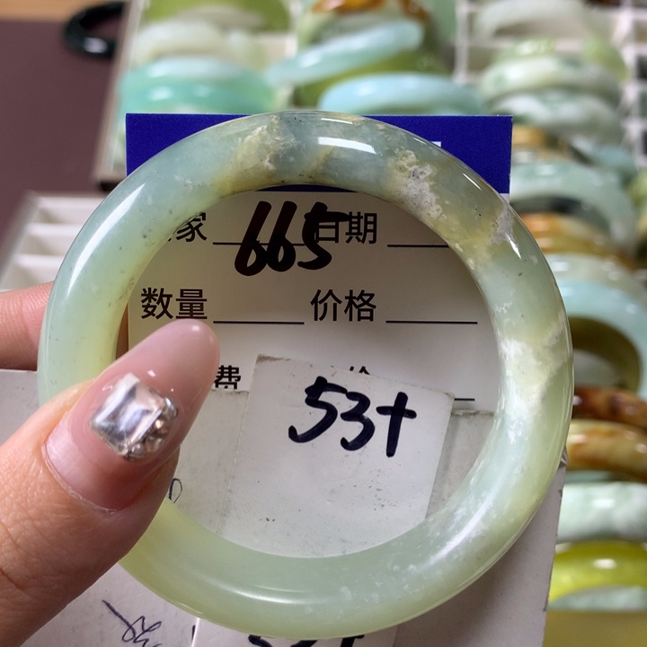 蛇纹石玉手镯未镶嵌665