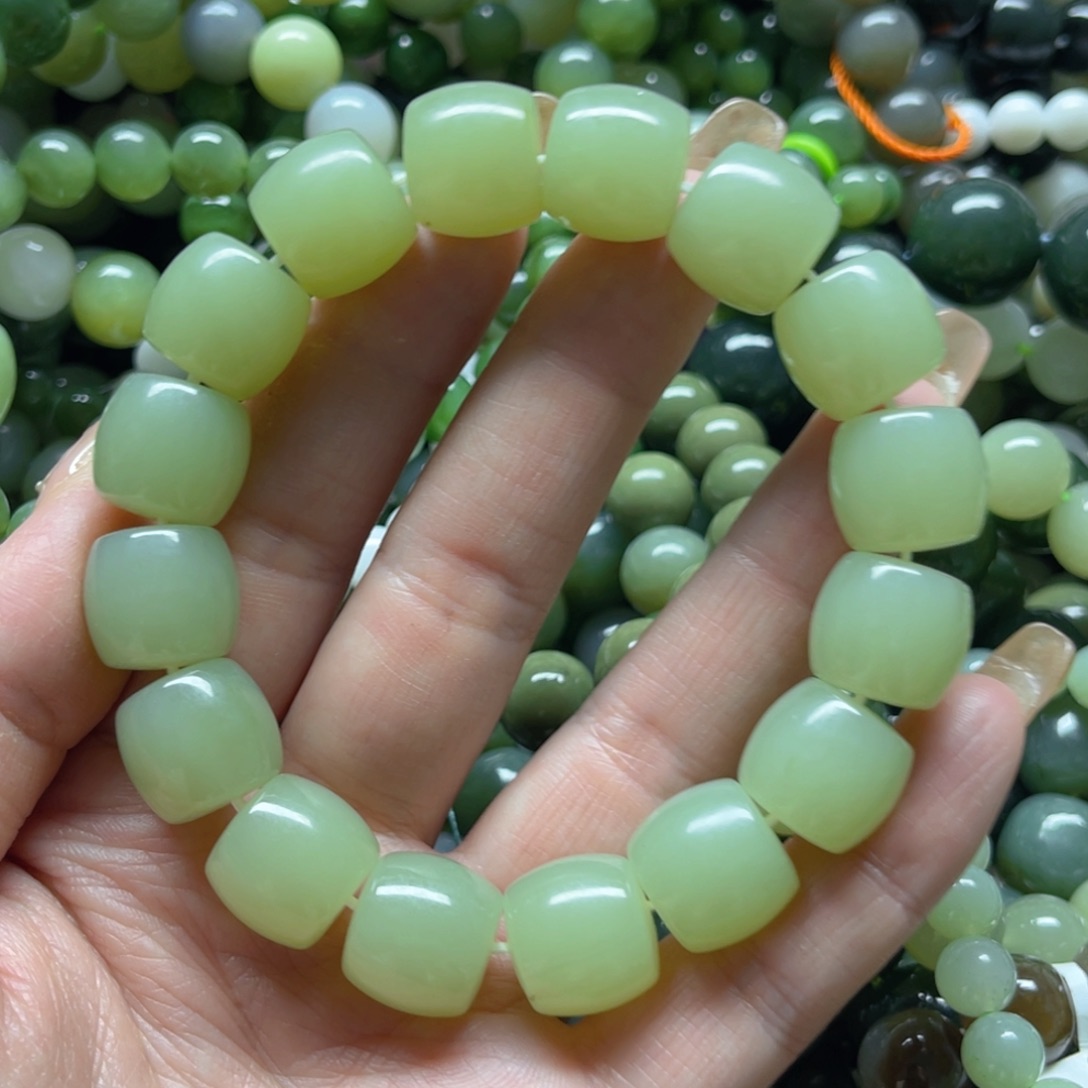 和田玉手链未镶嵌