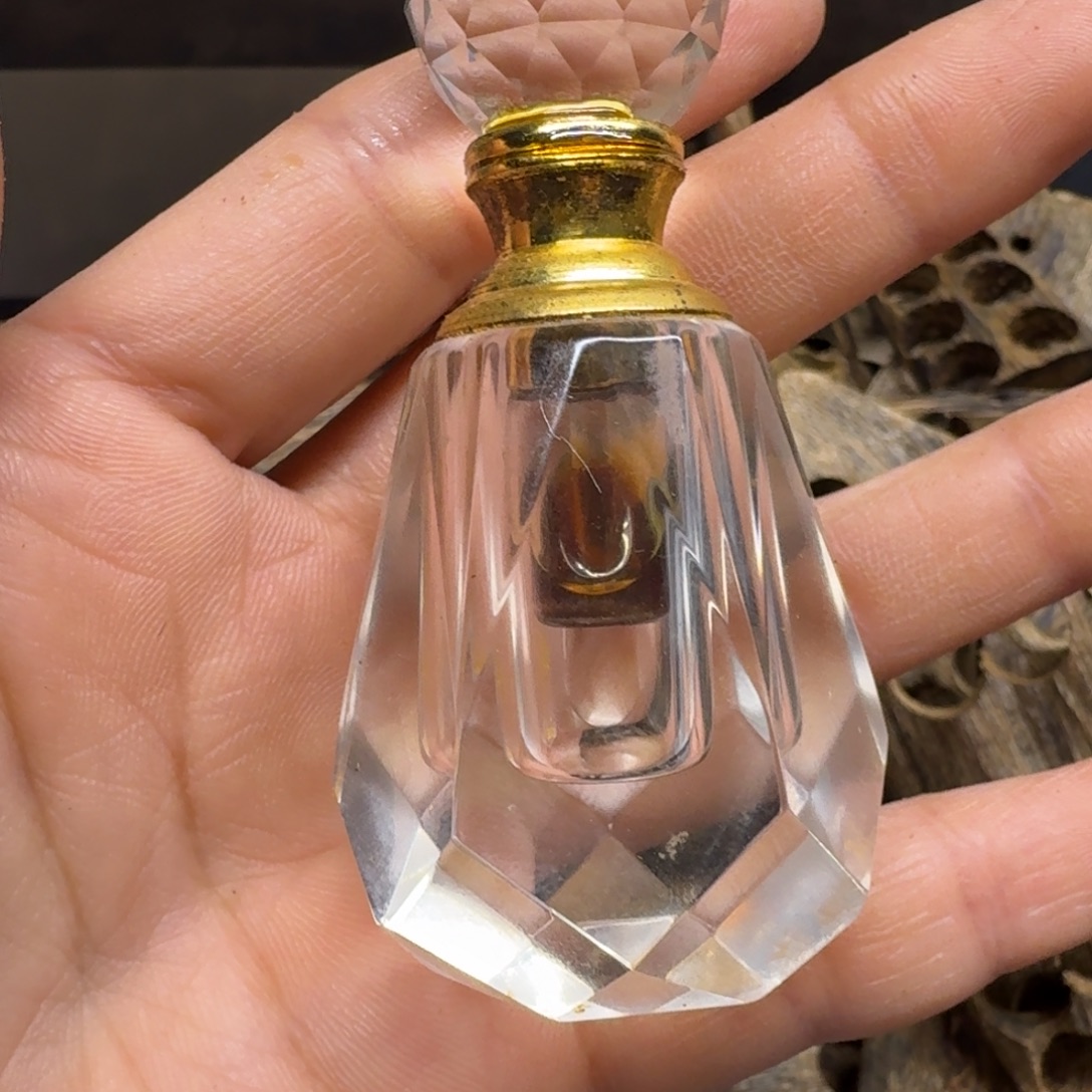 沉香碎屑沉香奇楠沉香精油1克