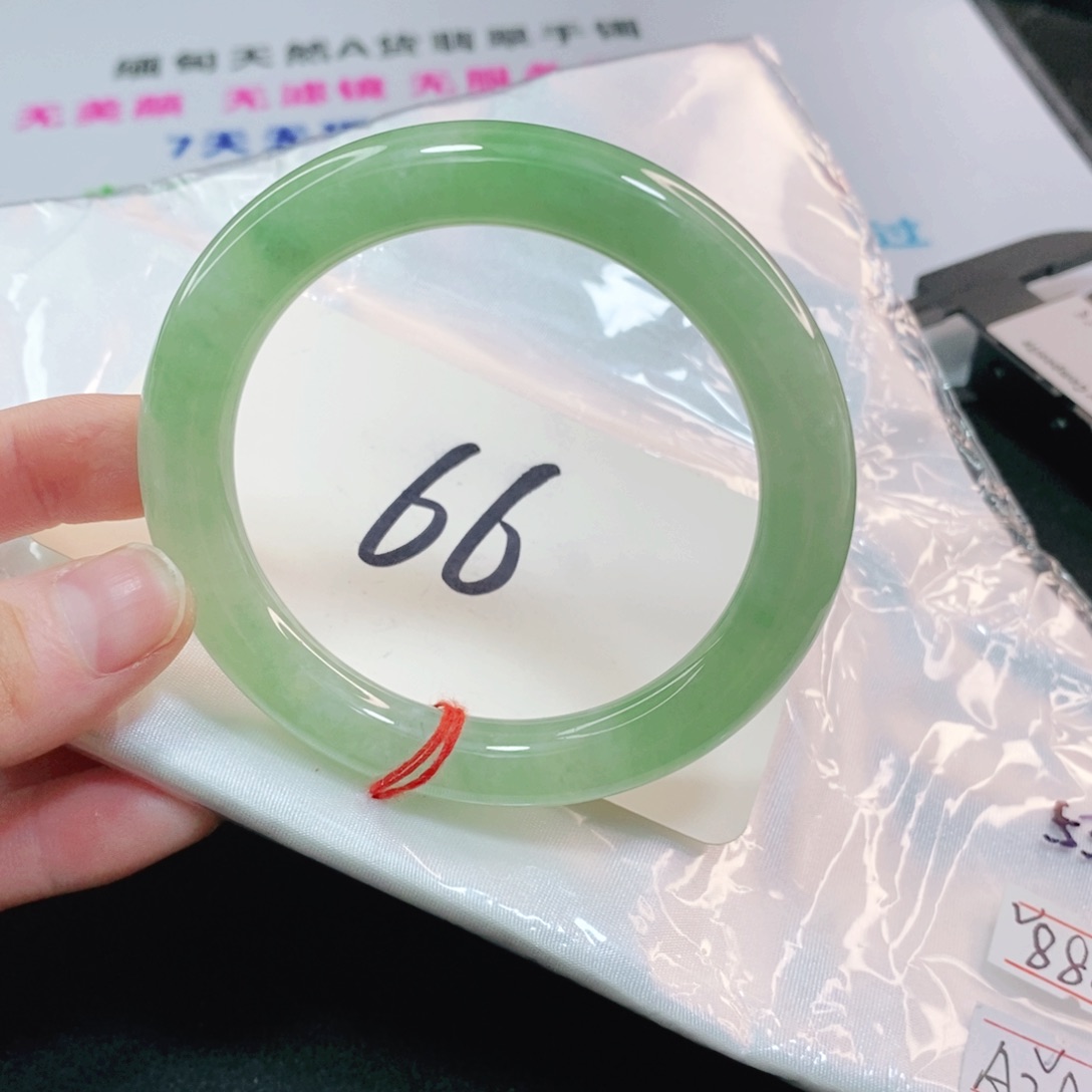 翡翠手镯未镶嵌53545354535453