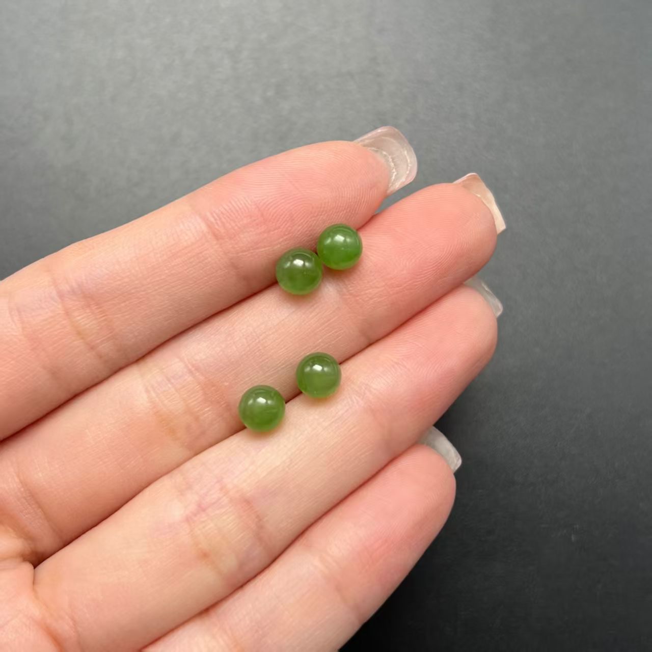 【北野珠宝】18K金天然和田玉耳钉-B183H-129多样性发一5mm+