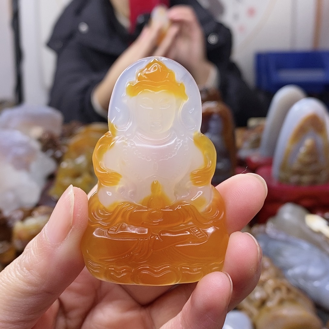 玛瑙/玉髓颈饰未镶嵌