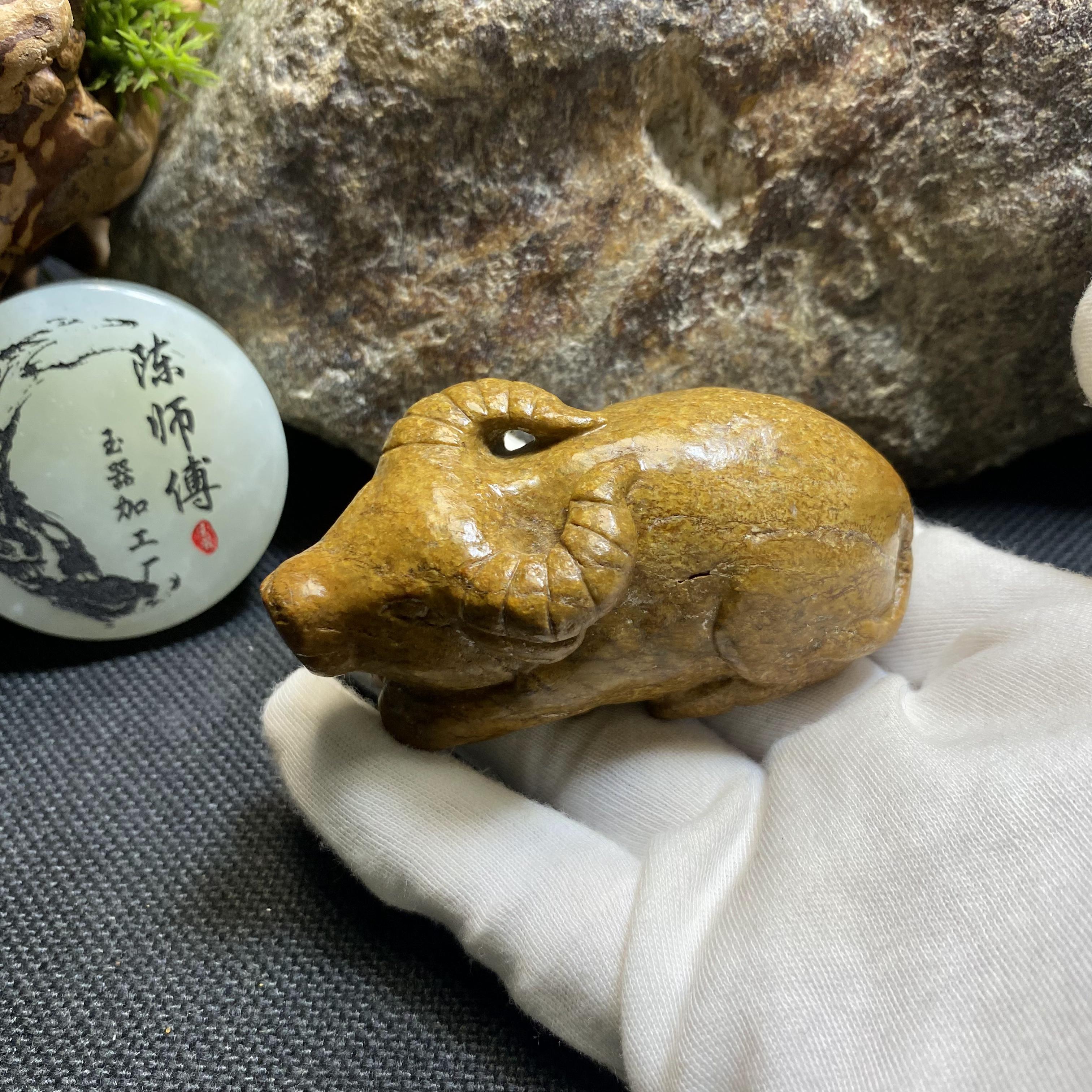 河磨玉原皮玉石牛摆件把件卧牛生肖牛水牛家居玄关办公室装饰